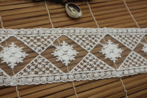 White cotton mesh lace ribbon with diamond pattern and flowers embroidered, 2 inches wide