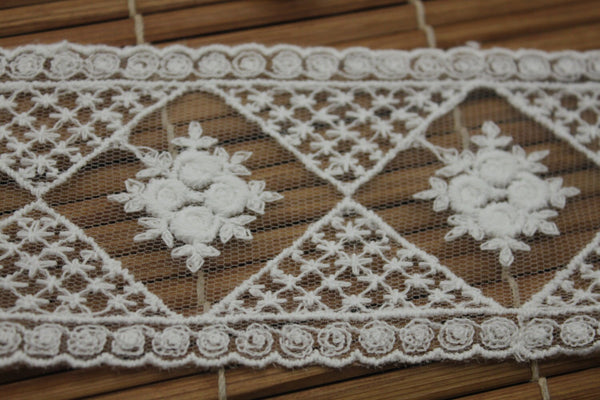 White cotton mesh lace ribbon with diamond pattern and flowers embroidered, 2 inches wide