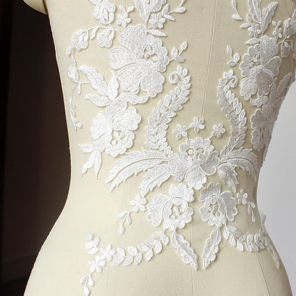 White Lace Bridal Applique: Elegant Wedding Dress Bodice Embellishment
