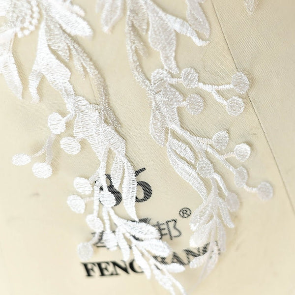 White Floral Lace Applique: Bridal Bodice Embellishment (11 7/8 x 20 7/8 in)