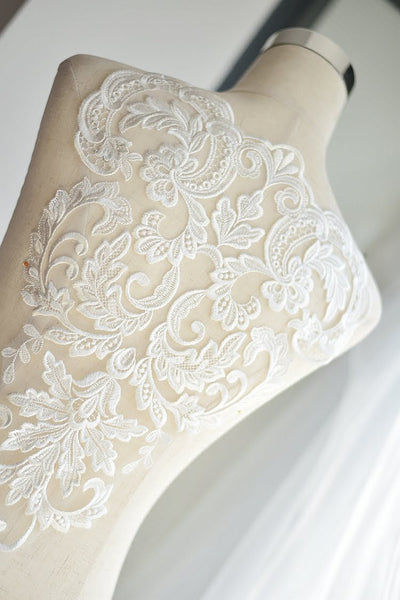 White Lace Applique: Bridal Bodice Piece (12.5x10.8 in)