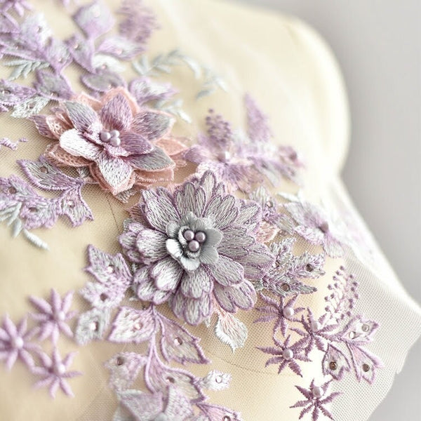 3D Flower Lace Applique: Gown & Dress Embellishment