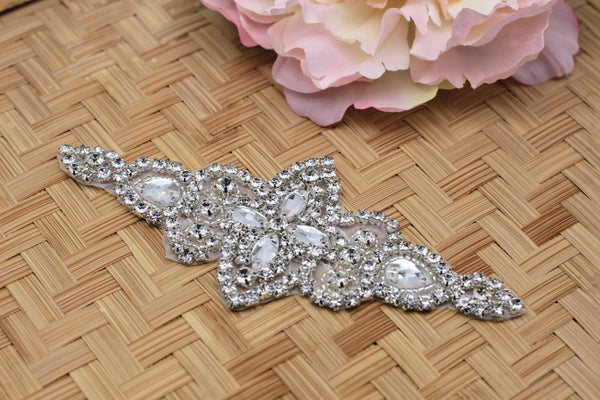 Rhinestone Bridal Dress Applique: Elegant Iron-on Wedding Belt Decor
