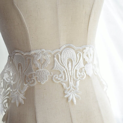 White Alencon Lace Trim: Bridal Wedding Dress Fabric