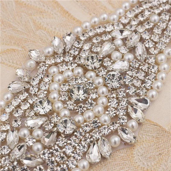 Rhinestone Bridal Belt Applique: Elegant Iron-On Embellishment