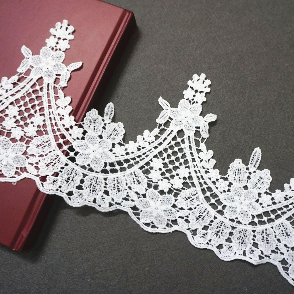 Off White Venice Lace Trim: Victorian Scalloped Guipure Lace, 7-inch, Priced by the Yard