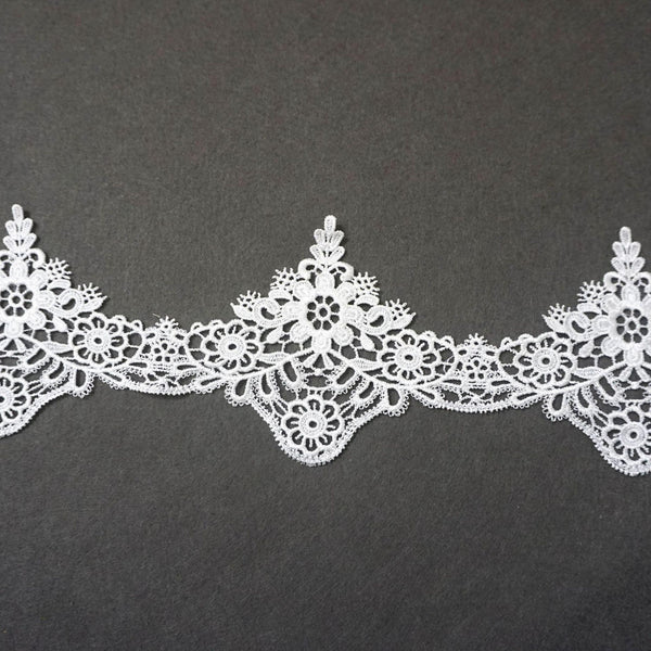 Off White Floral Venice Lace Trim: Scalloped Guipure Lace - 5 Inch