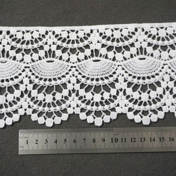 Off White Venice Lace Trim: Floral Scalloped Guipure Lace