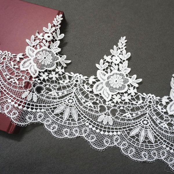 Off White Floral Venice Lace Trim - Scalloped Guipure Lace