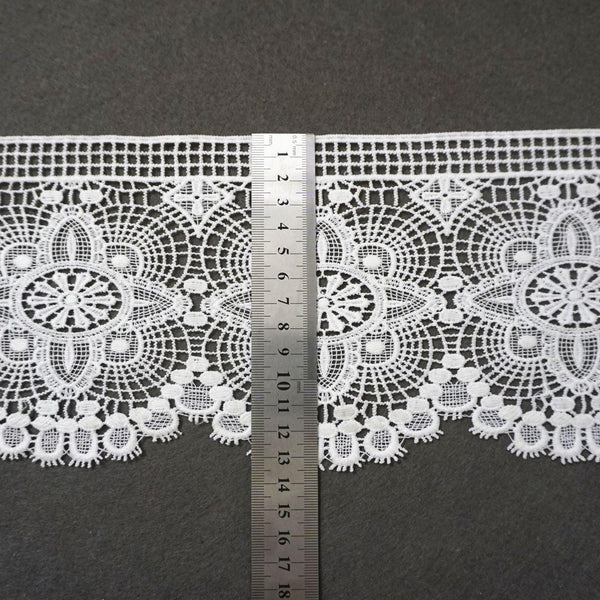 Off White Venice Lace Trim: Victorian Style, Bridal & Home Decor