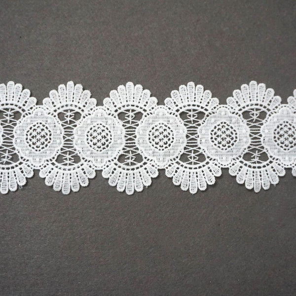 Off White Venice Lace Trim: 4-Inch Scalloped Guipure Lace - Sold by the Yard