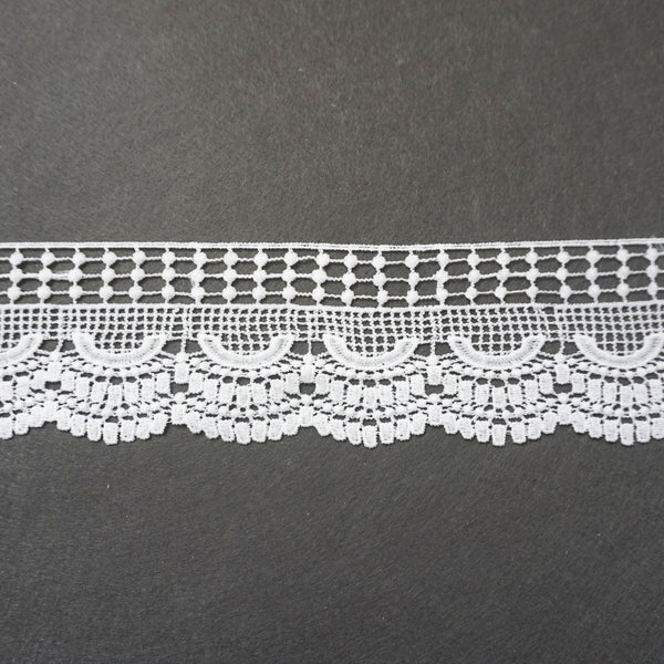 Off White Venice Scalloped Lace Trim - Bridal Guipure Lace