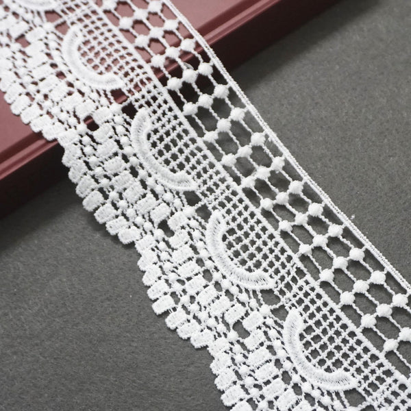Off White Venice Scalloped Lace Trim - Bridal Guipure Lace