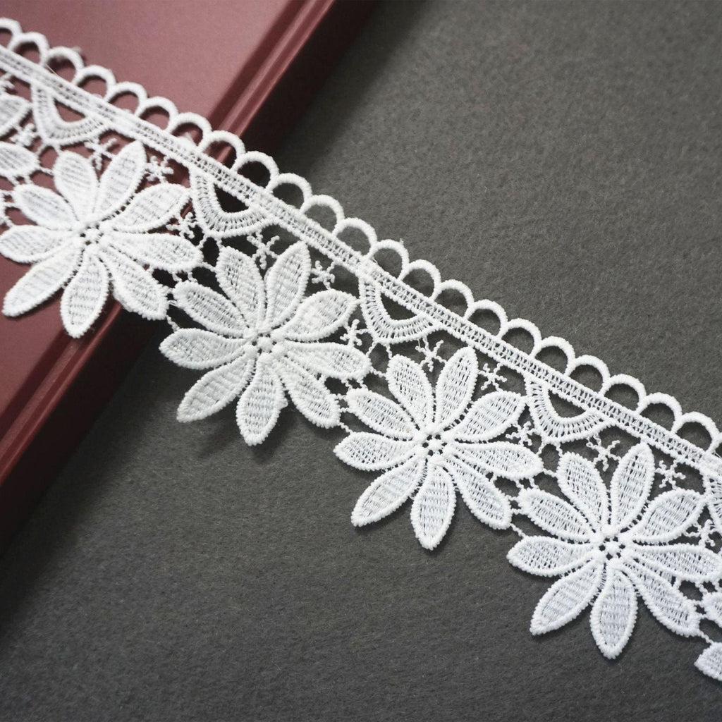 Off White Floral Venice Lace Trim: 3-Inch Scalloped Guipure Lace