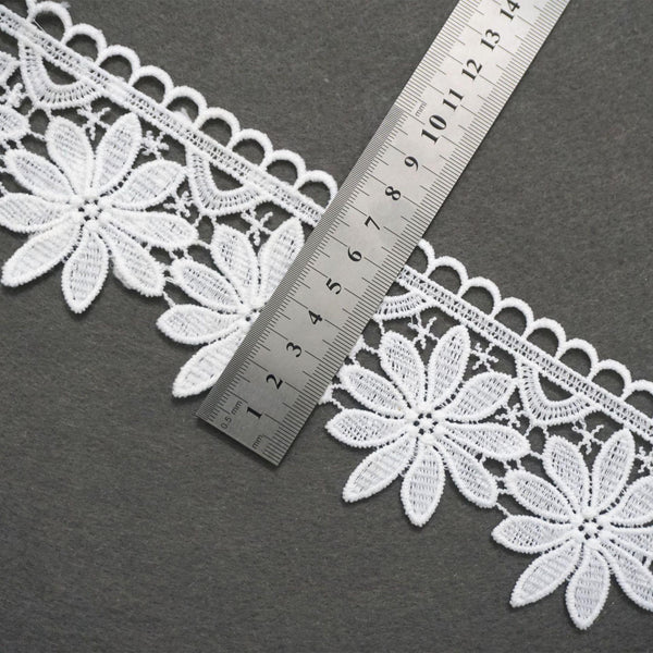 Off White Floral Venice Lace Trim: 3-Inch Scalloped Guipure Lace