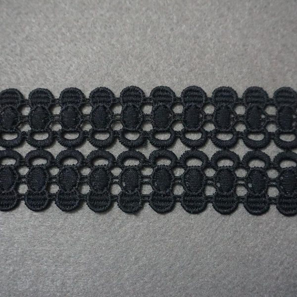 Black Venice Lace Trim: Scalloped Oval Guipure Lace - By The Yard