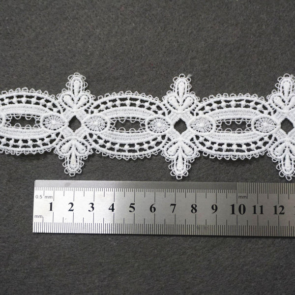 Off White Venice Lace Trim: Scalloped Oval Guipure Bridal Lace - 2 1/8"