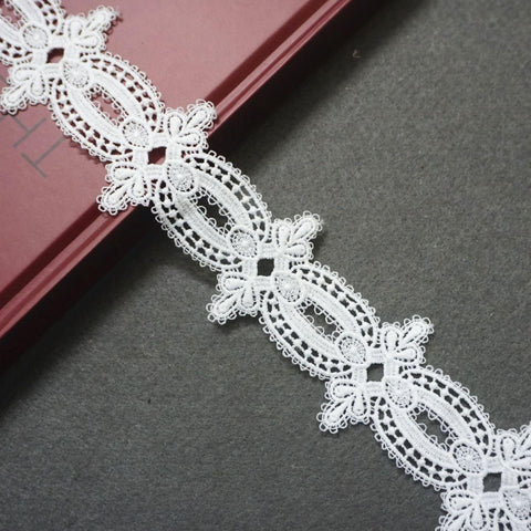 Off White Venice Lace Trim: Scalloped Oval Guipure Bridal Lace - 2 1/8"