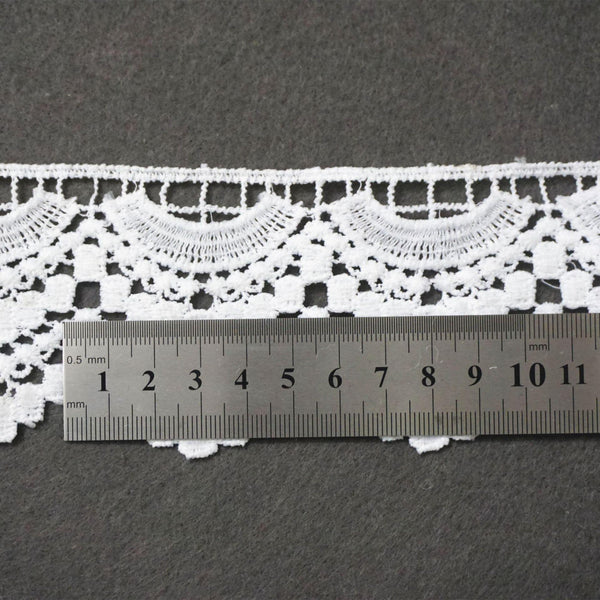 Off White Venice Lace Trim: Scalloped Bridal Guipure Lace - 2.5" Wide