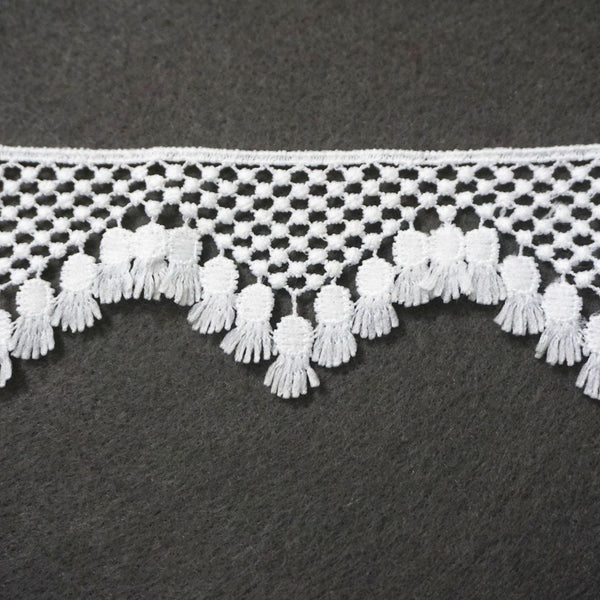 Off White Venice Lace Trim: Scalloped Oval Guipure Bridal Lace