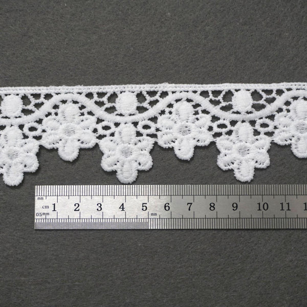 Off White Venice Lace Trim: Scalloped Bridal Guipure Lace