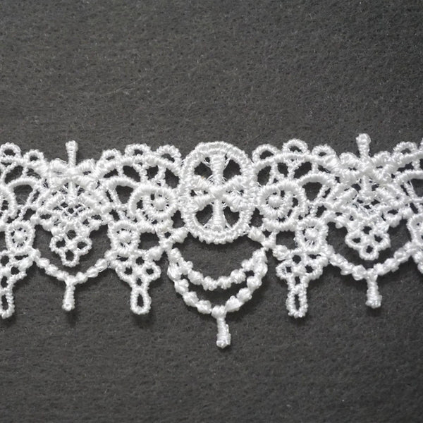 Off White Venice Lace Trim: Scalloped Oval Guipure Bridal Lace