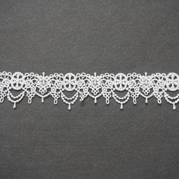 Off White Venice Lace Trim: Scalloped Oval Guipure Bridal Lace
