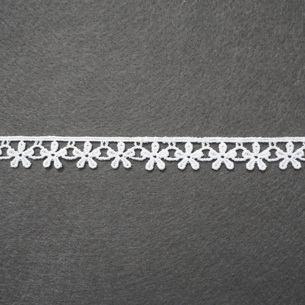 Off White Venice Lace Trim: Small Flower Sewing & Craft Embellishment