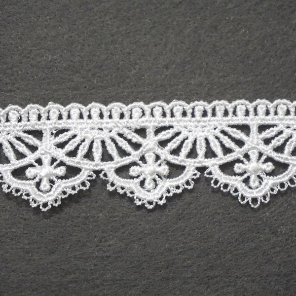 Off-White Venice Lace Trim: Scalloped Bridal Guipure Lace - 1 1/8" Wide