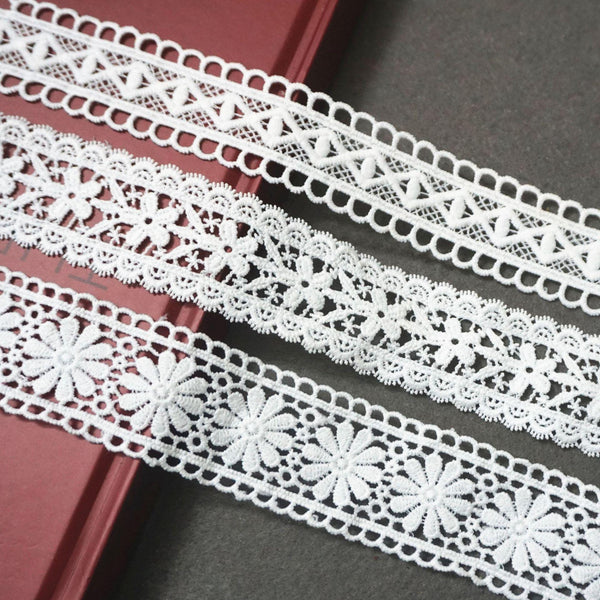 Floral Venice Lace Trim: Off-White Ribbon, Bridal & DIY Decor (1 Inch Wide)