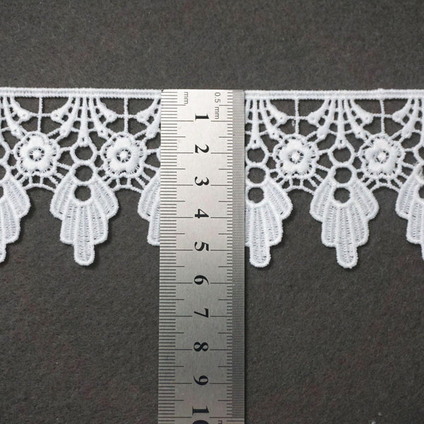 Floral Venice Lace Trim: Off-White Scalloped Guipure Bridal Lace - By The Yard