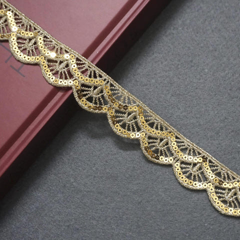 Gold Venice Lace Trim: Scalloped Sequins, 1-Inch Wide (Priced by the Yard)