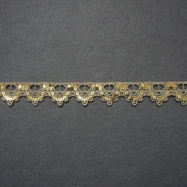 Gold Venice Lace Trim: Scalloped Sequins, 1-Inch Wide