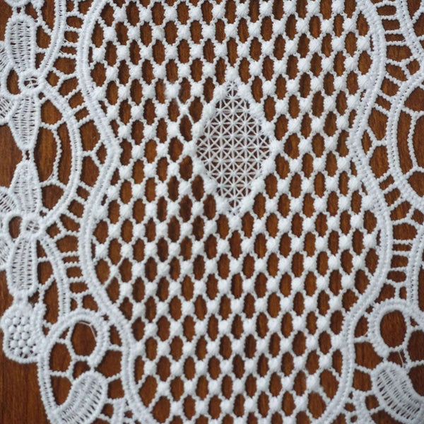 Off White Venice Lace Applique: Floral Guipure Lace (11 1/8 x 6 1/4 inches)