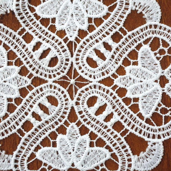 Off White Venice Lace Applique: Floral Guipure Lace (5 3/8 Inches)