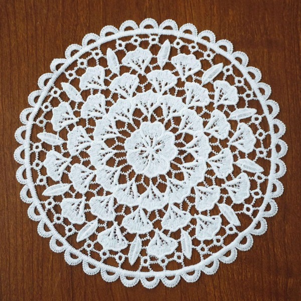 Off White Floral Venice Lace Applique - 7 5/8"