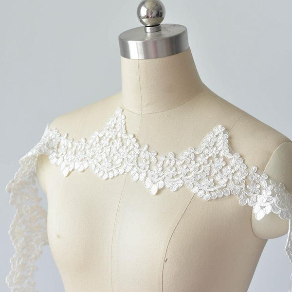 Floral Bridal Lace Trim: Off-White Scalloped Edge, 2-Inch Wide