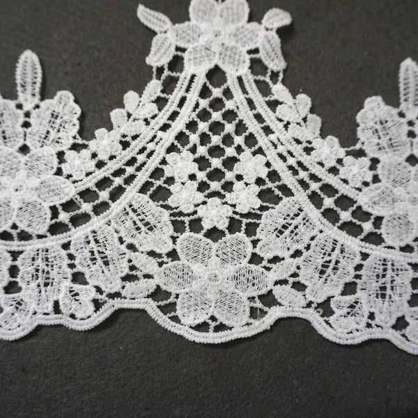 Off White Venice Lace Trim: Victorian Scalloped Guipure Lace, 7-inch, Priced by the Yard