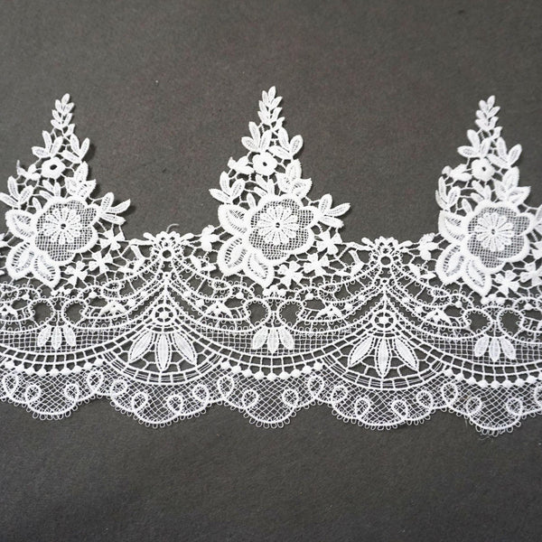 Off White Floral Venice Lace Trim - Scalloped Guipure Lace