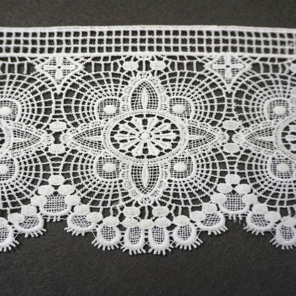 Off White Venice Lace Trim: Victorian Style, Bridal & Home Decor