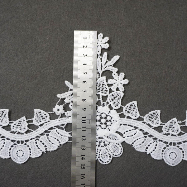 Floral Venice Lace Trim: Off-White Scalloped Guipure Lace - By The Yard