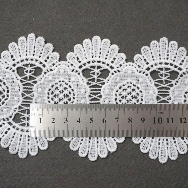 Off White Venice Lace Trim: 4-Inch Scalloped Guipure Lace - Sold by the Yard