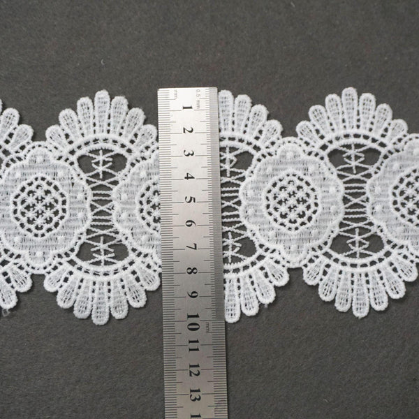 Off White Venice Lace Trim: 4-Inch Scalloped Guipure Lace - Sold by the Yard