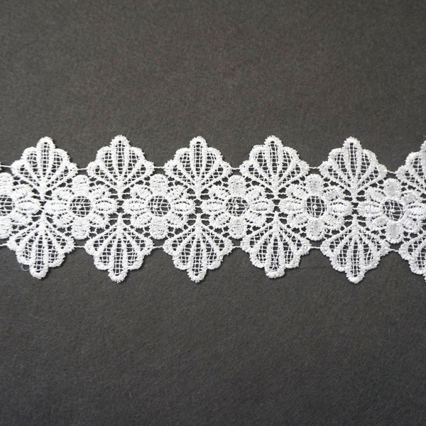 Off White Floral Venice Lace Trim: 4-Inch Scalloped Guipure Lace