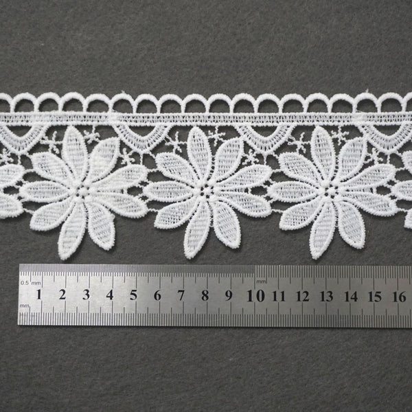 Off White Floral Venice Lace Trim: 3-Inch Scalloped Guipure Lace
