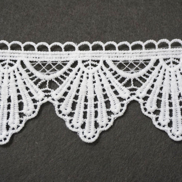 Off White Venice Scalloped Lace Trim - 2.5 Inch Bridal Guipure Lace