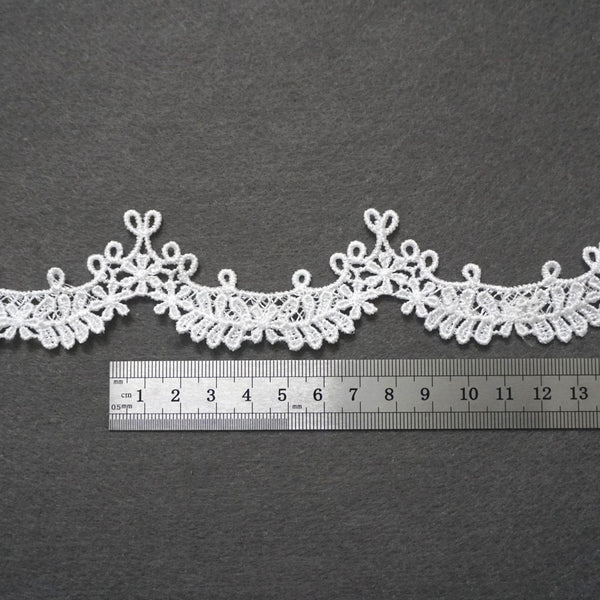 Venice Lace Trim White Vintage Style Vine Pattern Scalloped Edge Sewing Craft Supplies