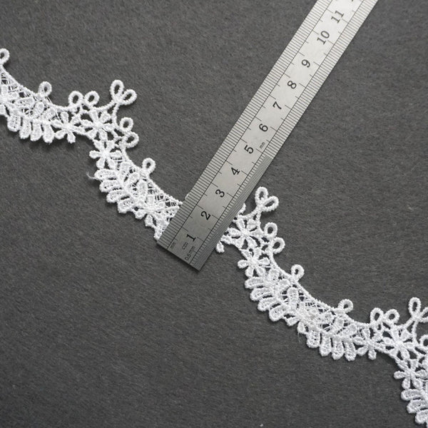 Venice Lace Trim White Vintage Style Vine Pattern Scalloped Edge Sewing Craft Supplies
