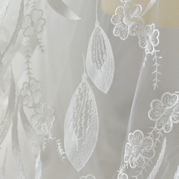 White Embroidered Bridal Lace Fabric: Corded Wedding Gown Lace
