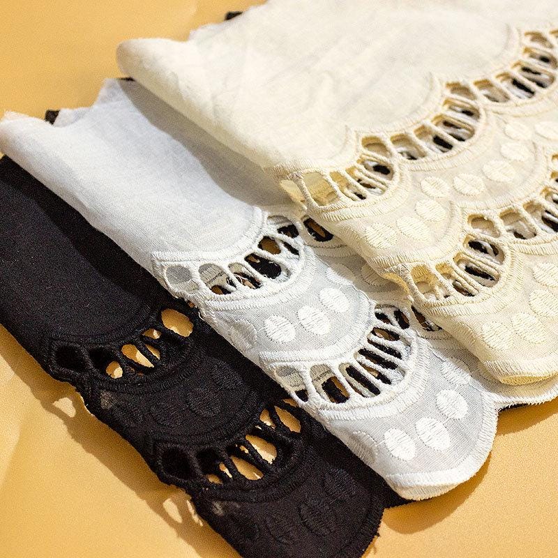 Scalloped Broderie Anglaise Cotton Lace Trim - 8 5/8" Wide